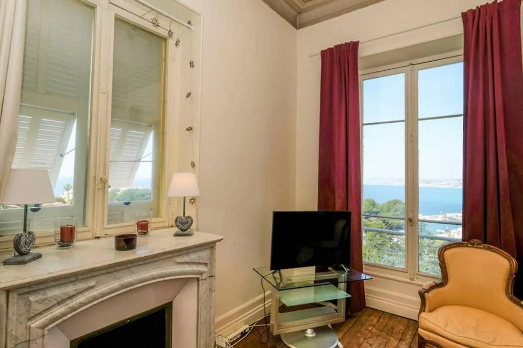 Mont Boron Magnificent View-3 Rooms - Wifi - A.C Nice France