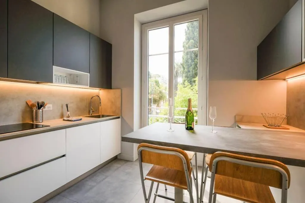 Mont Boron Magnificent View-3 Rooms - Wifi - A.C Nice 0*,